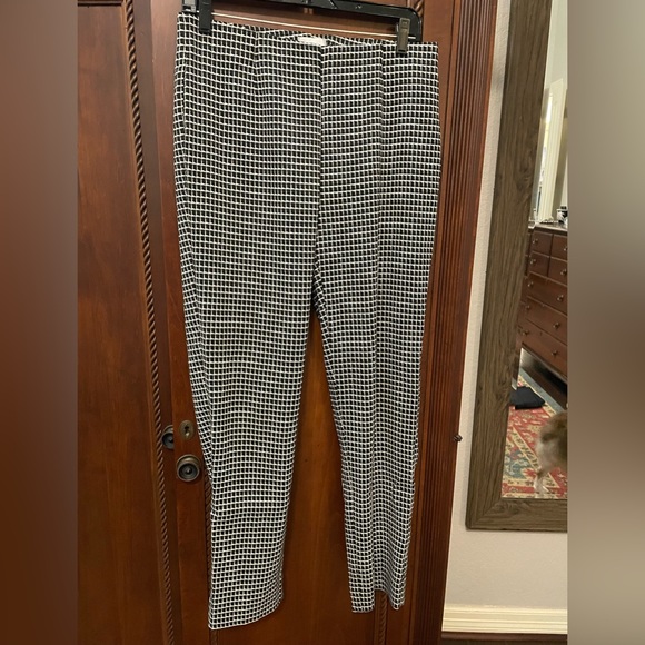 Ladies pants - Picture 1 of 2